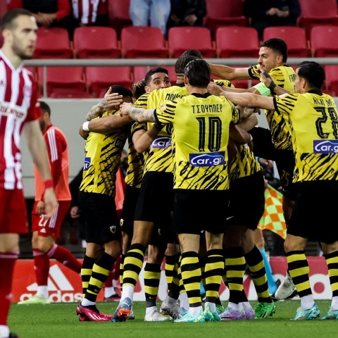 Ολυμπιακός - ΑΕΚ 2-1: Τελικός Κυπέλλου μετά από 3 χρόνια για την «Ένωση»