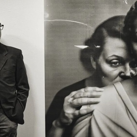 Ο φωτογράφος Μπόρις Έλνταγκσεν παραδέχεται ότι η εικόνα του που βραβεύτηκε στα Sony World Photography Awards δημιουργήθηκε με χρήση τεχνητής νοημοσύνης. 