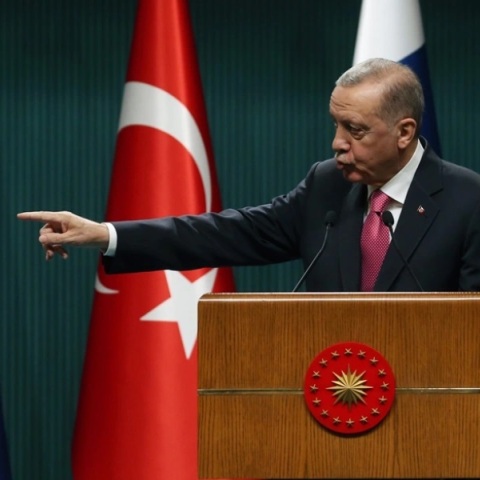 Τουρκία: Επίθεση από ένοπλο σε γραφεία του κόμματος του Ερντογάν