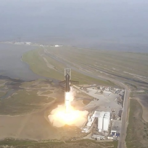 Starship: Συγχαρητήρια από τον Έλον Μασκ παρά την αποτυχία