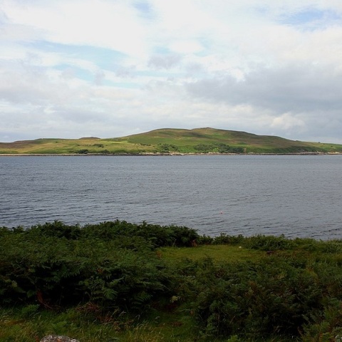 Σαν σήμερα 24 Απριλίου 1990: Το τέλος της καραντίνας που κράτησε μισό αιώνα