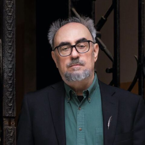 Γιώργος Σκαμπαρδώνης - Ήλιος με Ξιφολόγχες: Βιβλιοπαρουσίαση του νέου μυθιστορήματος του συγγραφέα, που κυκλοφορεί από τις εκδόσεις Πατάκη