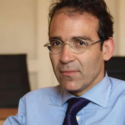 Ο καθηγητής Γιώργος Παγουλάτος