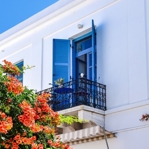 Πρωτομαγιά: 22 συλλήψεις για αυθαίρετη δόμηση σε Κυκλάδες και Δωδεκάνησα