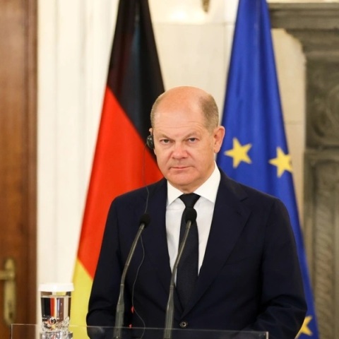 Ουκρανία - Σολτς: Τα όπλα που δίνουμε δεν επιτρέπεται να χρησιμοποιηθούν για επιθέσεις εναντίον ρωσικού εδάφους