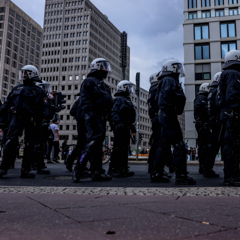 Αστυνομικοί στο Βερολίνο της Γερμανίας