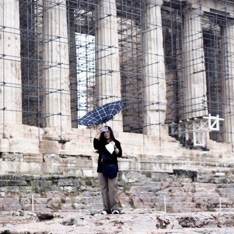 Βροχή στην Ακρόπολη