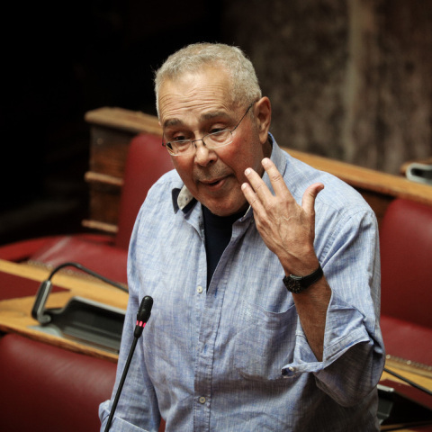 «Κωλόπαιδα» για τον Ζουράρι οι φοιτητές των ιδιωτικών κολλεγίων 