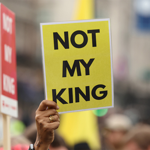 Συλλήψεις διαδηλωτών κατά της μοναρχίας