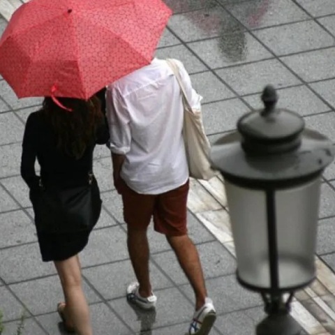 Nέο κύμα κακοκαιρίας: Οι περιοχές που θα επηρεαστούν από το απόγευμα της Δευτέρας