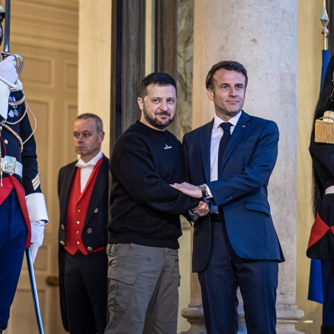 Επίσκεψη του Βολοντίμιρ Ζελένσκι στη Γαλλία και συνάντηση με τον Εμανουέλ Μακρόν