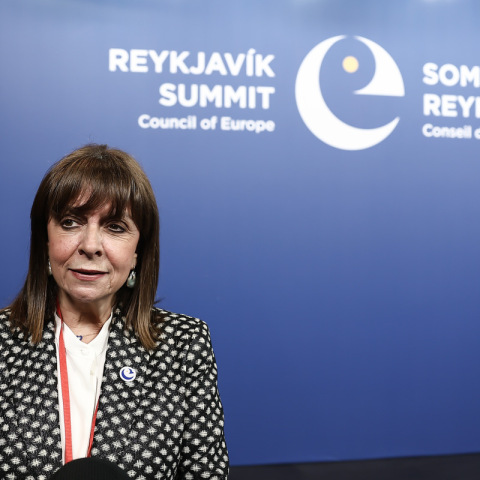 Στην Ισλανδία η Σακελλαροπούλου για την 4η Διάσκεψη Κορυφής του Συμβουλίου της Ευρώπης