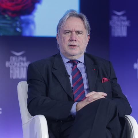 Σε ισχύ η υποψηφιότητα Κατρούγκαλου στις εκλογές της 21ης Μαΐου