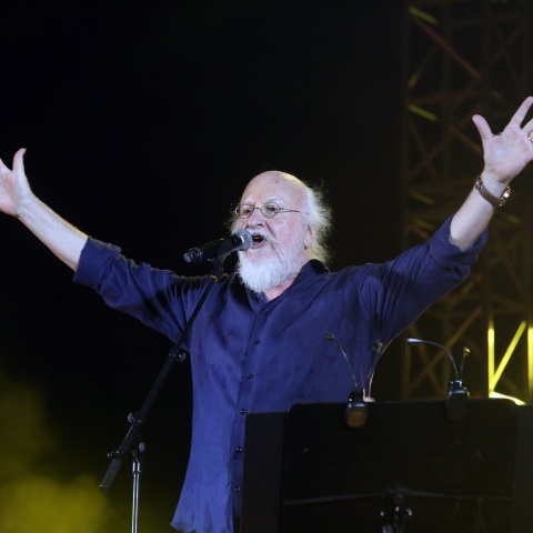 Ο Διονύσης Σαββόπουλος