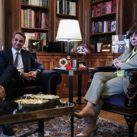 Ο Κυριάκος Μητσοτάκης με την Κατερίνα Σακελλαροπούλου