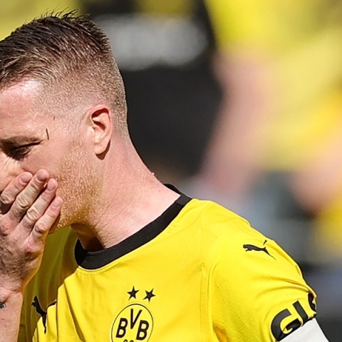 Bundesliga: Πρωταθλήτρια με θρίλερ η Μπάγερν Μονάχου – «Αυτοκτονία» η Ντόρτμουντ