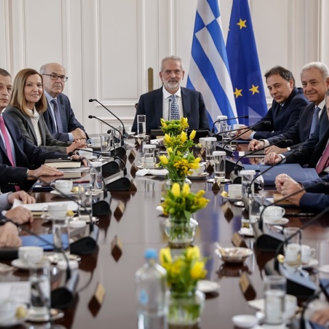 Οι οδηγίες Σαρμά για την πολιτική της υπηρεσιακής κυβέρνησης 