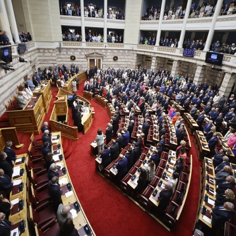 Εκλογές 2023: Το παρασκήνιο της ορκωμοσίας των νέων βουλευτών