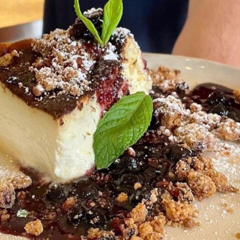 Osten: Δοκιμάσαμε τέλειο βάσκικο τζιζκέικ και πήραμε τη συνταγή από τον σεφ.