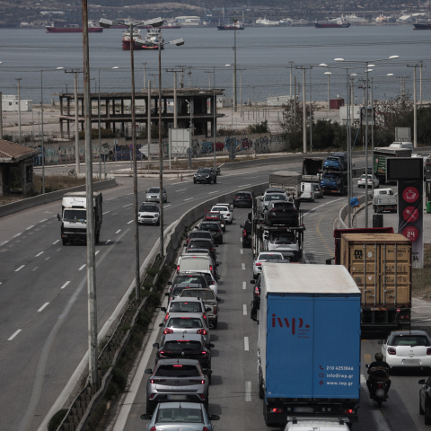 ΚΙΝΗΣΗ ΣΤΗΝ Ε.Ο. ΑΘΗΝΩΝ - ΚΟΡΙΝΘΟΥ