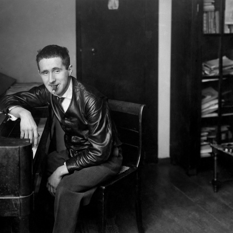 Ο Μπέρτολντ Μπρεχτ