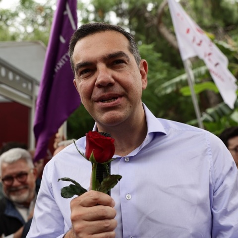 Εκλογές 2023 - Τσίπρας: Έχουμε σχέδιο μείωσης των έμμεσων φόρων που λεηλατούν το εισόδημα