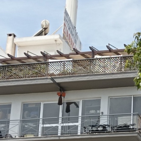 Νέα Ιωνία: Ληστεία με ομηρία σε οικογένεια επιχειρηματία - Τους ξύπνησαν και «άδειασαν» το χρηματοκιβώτιο