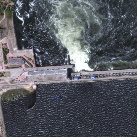 Ουκρανία - Λέκκας για Νόβα Καχόβκα: Ολοκληρωτική καταστροφή της πανίδας και της χλωρίδας σε μήκος 400 χιλιομέτρων