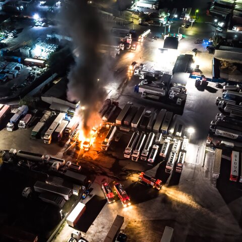 Μαφιόζικη εμπρηστική επίθεση σε βενζινάδικο στον Ασπρόπυργο