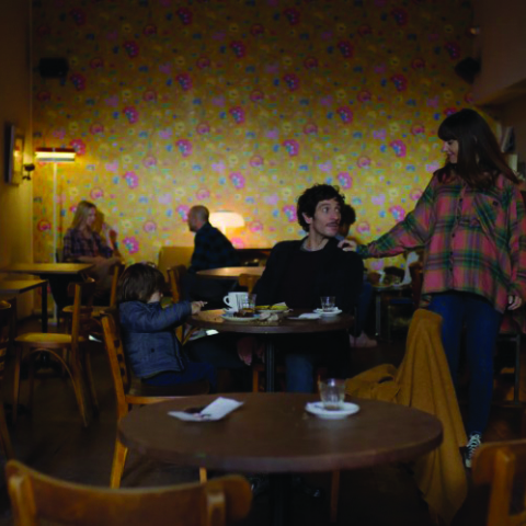 Αυτά που δεν λέγονται: Καλύτερα να μασάς παρά να μιλάς