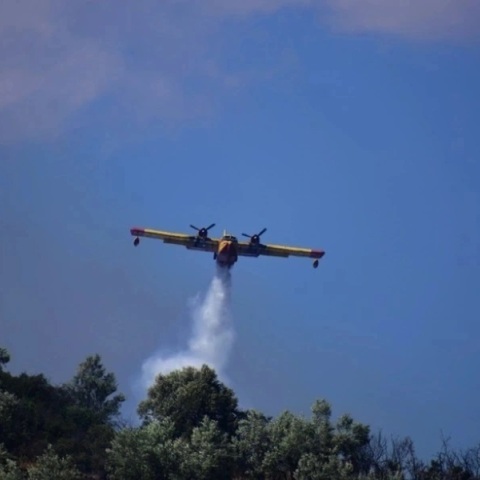 Φωτιά τώρα στη Ρόδο