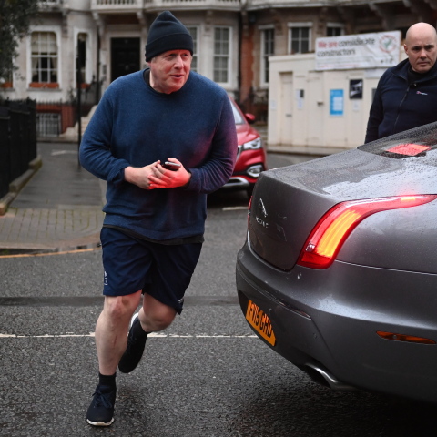 O Mπόρις Τζόνσον σε έξοδο για τζόκινγκ