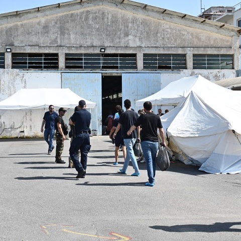 Ναυάγιο στην Πύλο: Μαρτυρίες συγγενών που συγκλονίζουν 