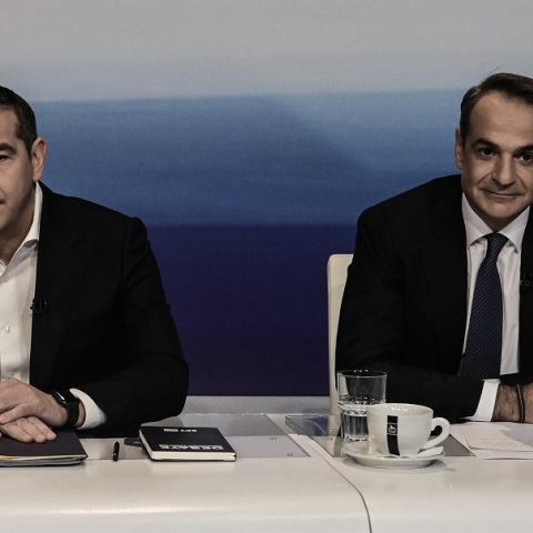 Εκλογές 2023: Διακαναλικές συνεντεύξεις σήμερα από Μητσoτάκη και Τσίπρα