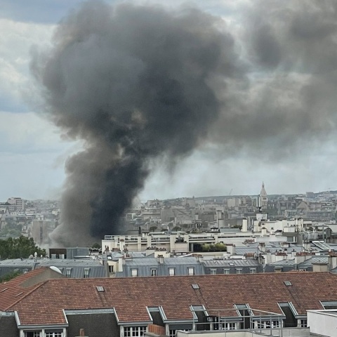 Ισχυρή έκρηξη στο Παρίσι