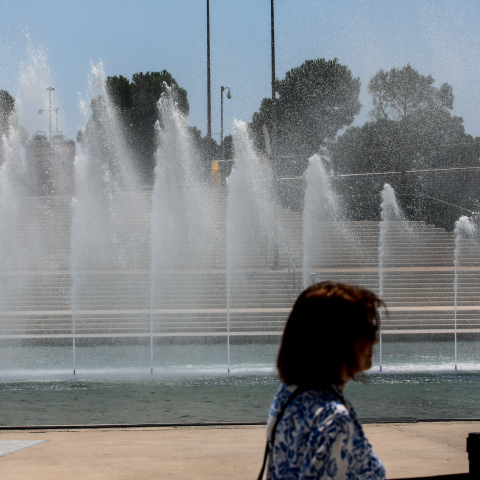 Ζέστη - σιντριβάνι