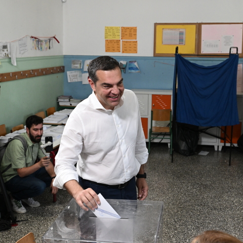 Ο Αλέξης Τσίπρας άσκησε το εκλογικό του δικαίωμα