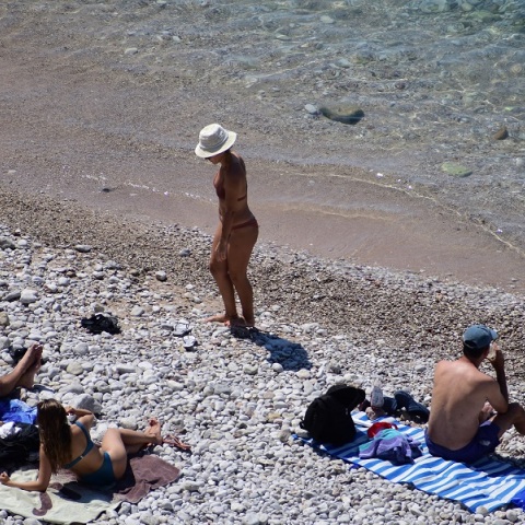 Καιρός: Υψηλές θερμοκρασίες με 38άρια μέχρι και την Παρασκευή