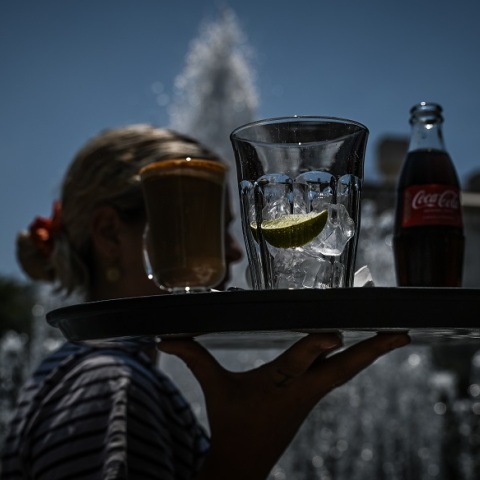 Καύσωνας Κλέων: Έκτακτα μέτρα για την προστασία εργαζομένων