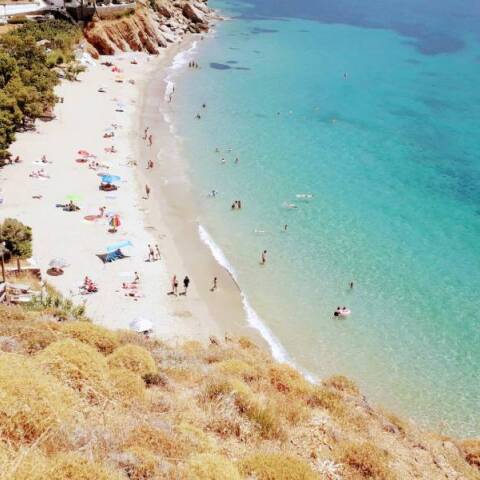 Χωρίς ξαπλώστρες 2023: Ταξίδια χωρίς πρόγραμμα και εικόνες της καλοκαιρινής Ελλάδας