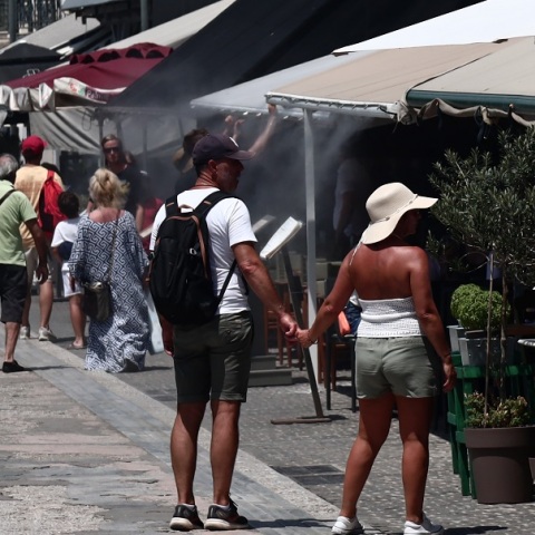 Καιρός αύριο: Ζέστη και μποφόρ την Τρίτη
