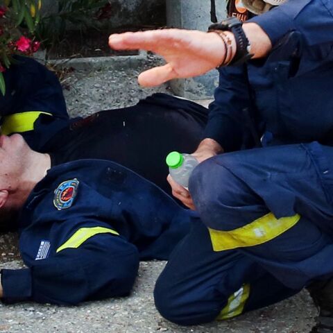 Πυροσβέστης λιποθύμησε στη Νέα Πέραμο