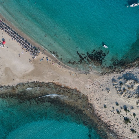 Η Ελαφόνησος κερδίζει συνεχώς τους λάτρεις της φύσης