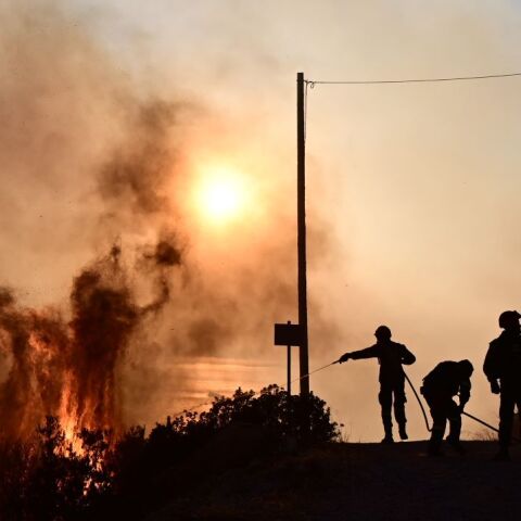 Ακραίος κίνδυνος πυρκαγιάς την Κυριακή - Ποιες περιοχές τίθενται σε «κόκκινο συναγερμό»