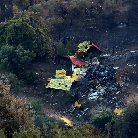 Canadair: Πένθος για την απώλεια των Αξιωματικών της Πολεμικής Αεροπορίας