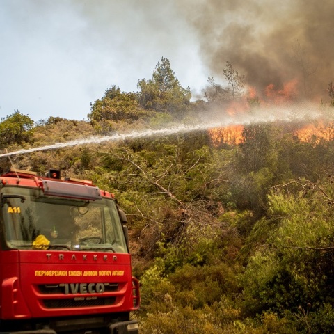 Πυρκαγιές: «Η σημερινή μέρα είναι η δυσκολότερη όλου του καλοκαιριού»