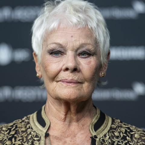 Τζούντι Ντεντς: Δεν μπορεί πλέον να βλέπει στα κινηματογραφικά πλατό η διάσημη Βρετανίδα ηθοποιός - Πώς αντιμετωπίζει την απώλεια της όρασής της.