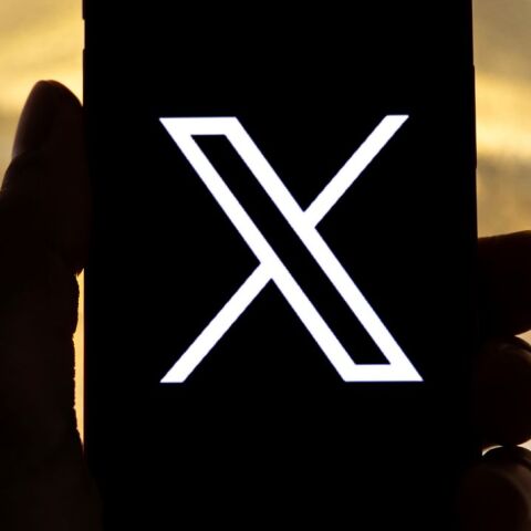 © ETIENNE LAURENT/ EPA