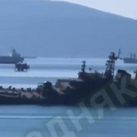 Ζημιές σε πλοίο του Πολεμικού Ναυτικού στη Μαύρη Θάλασσα