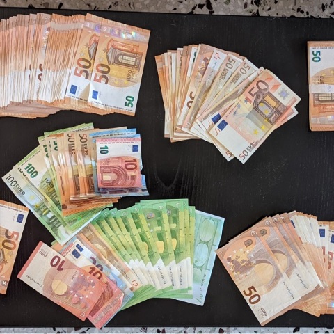 Η λεία της 69χρονης